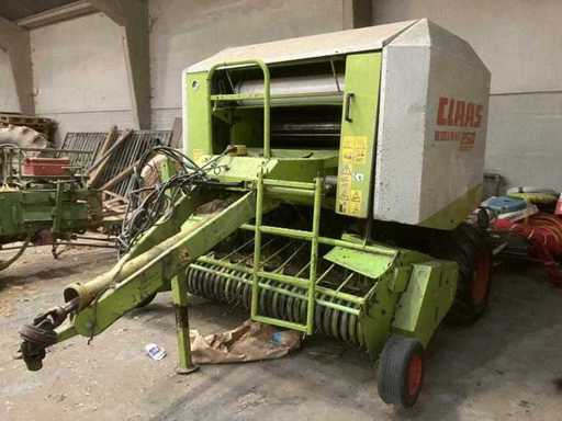 2000 CLAAS ROLLANT 250