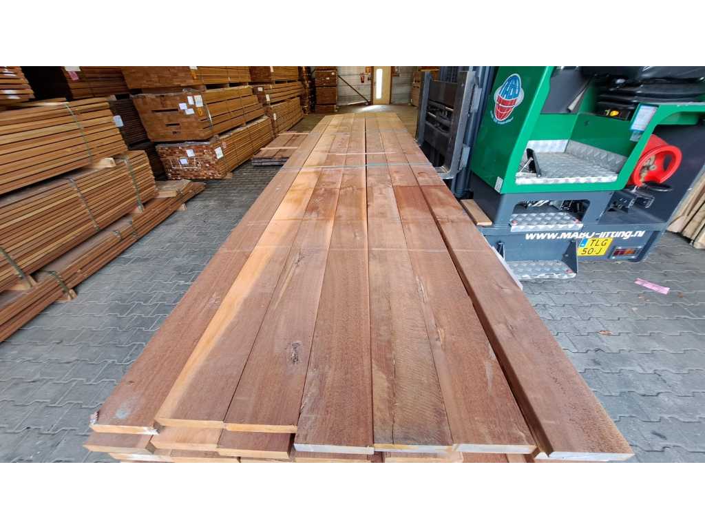 Massaranduba hardwood planks 30x135mm, length 400cm (28x)