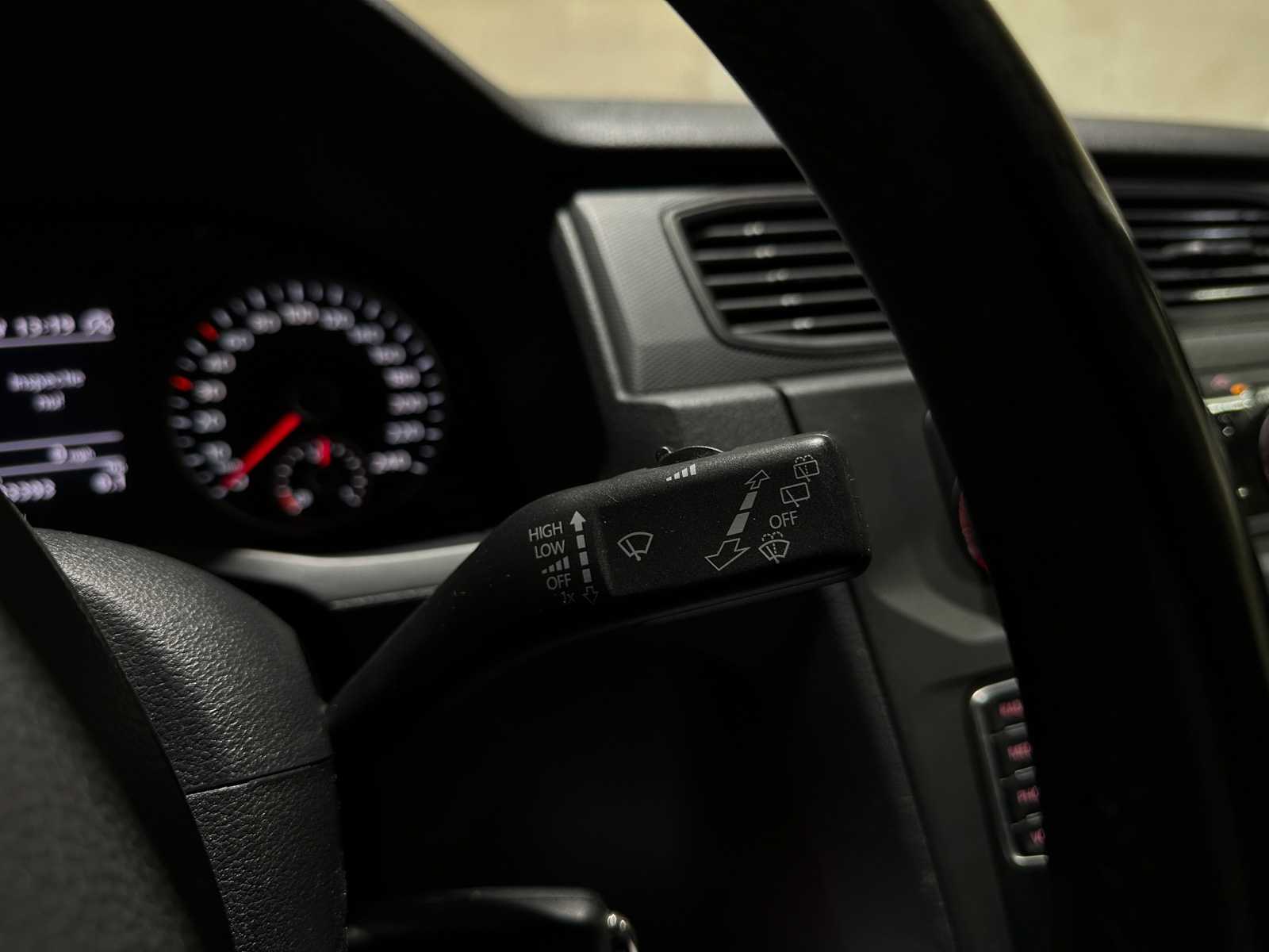 Volkswagen Caddy 2.0 TDI 170PK BMT Highline 2017 (Origineel-NL), V-752-HD