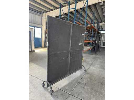 Welding screen