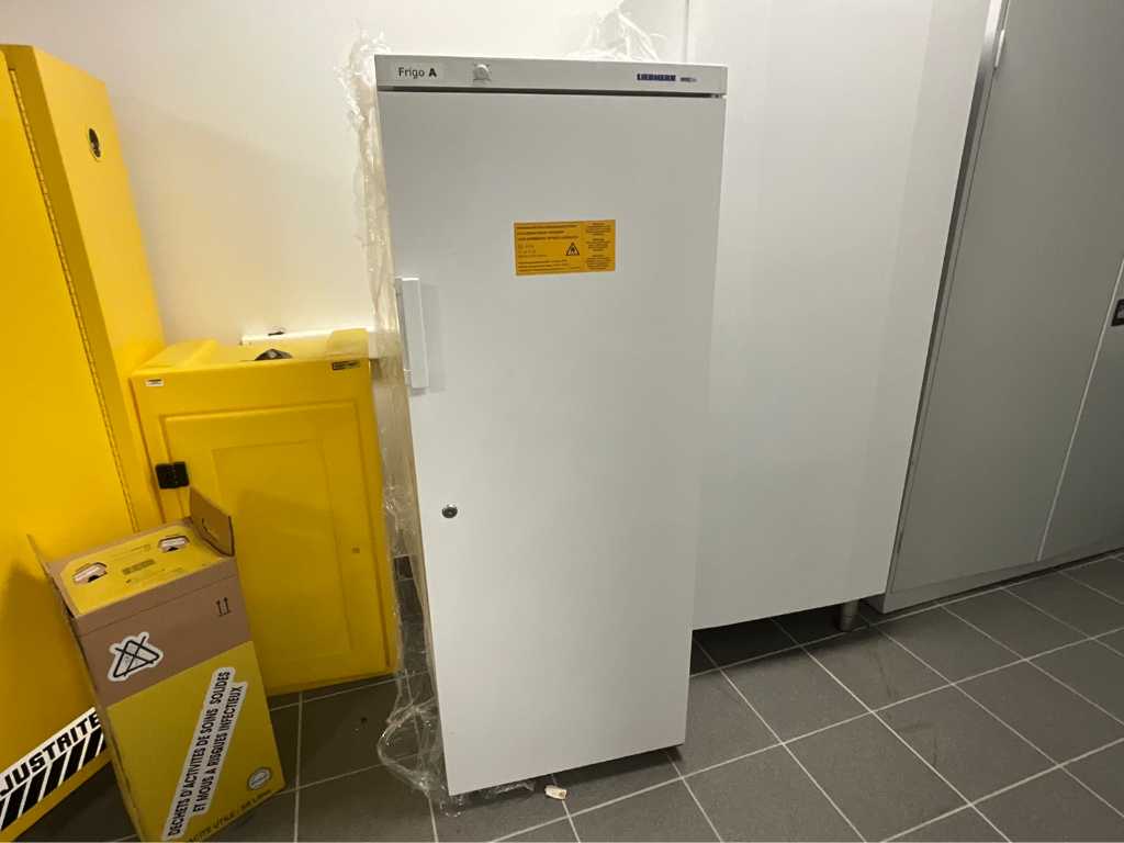 LIEBHERR Medline Laboratory Refrigerator