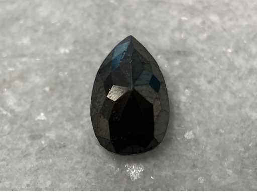 Diamond - 3.11 carat black natural diamond