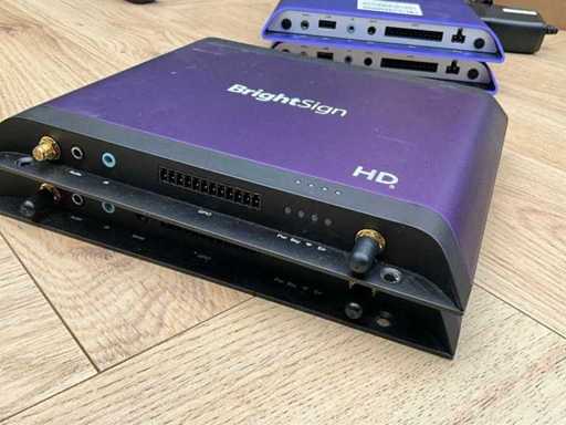 Odtwarzacz multimedialny Bright Sign HD 225 (2x)