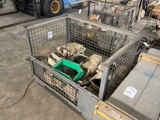 Ferramenta per montaggio a batch