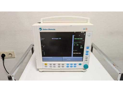 Datex-Ohmeda S/5 met M-PRESTN module patiëntmonitor