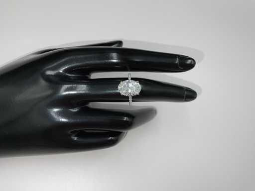 Anello in oro bianco 14 carati con 4.19 ct diamante