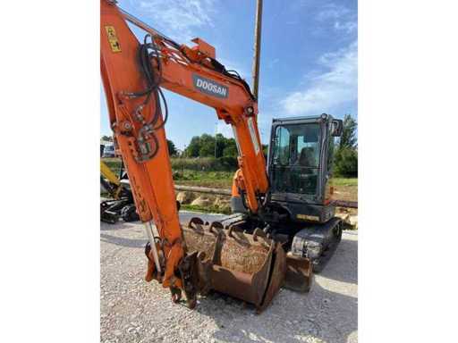 Doosan DX 62R-3 Compact Crawler Excavator - 2018