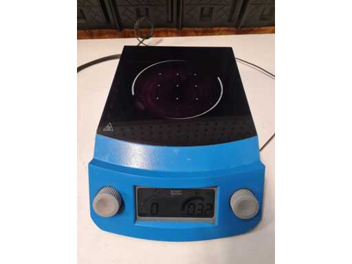 FisherSCI SI Analytics - 2009 - SLR - Heated Magnetic Stirrer