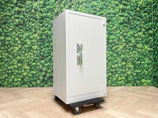 Fire and burglar-resistant safe