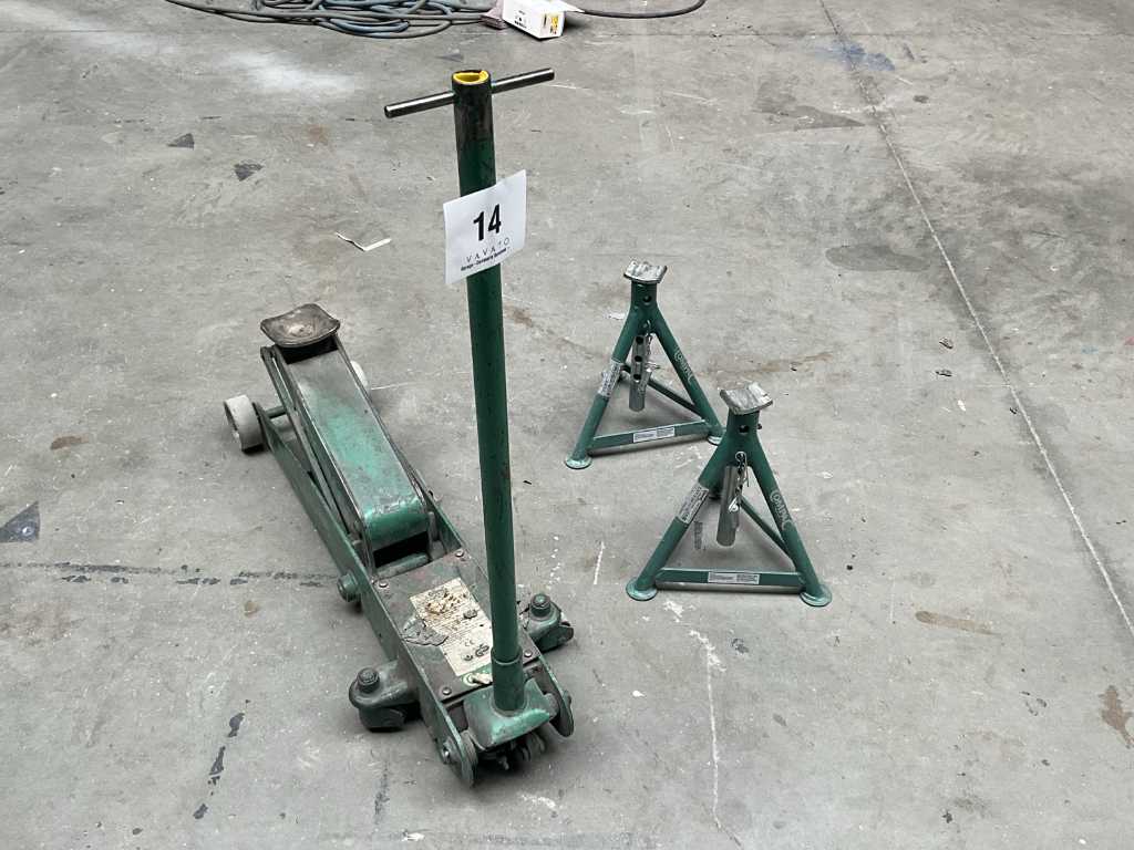 COMPAC Garage jack and 2 axle supports