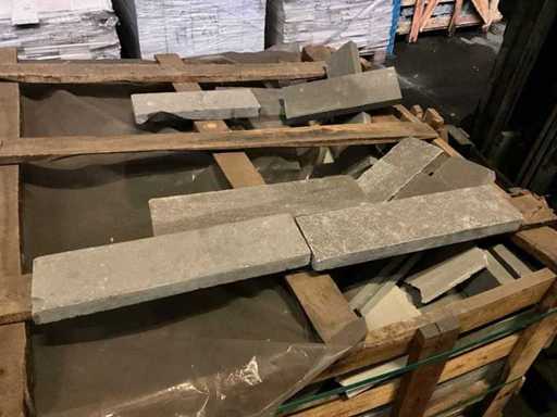 Live ash Batch of natural stone tiles tumbled