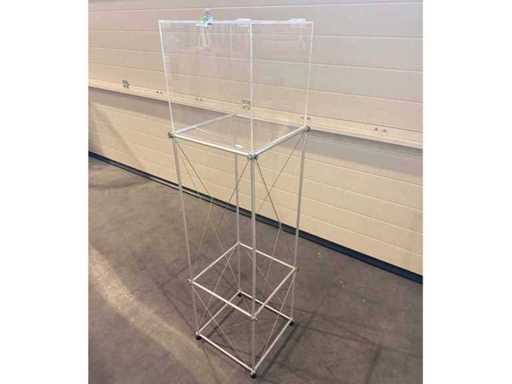 Transparent tray on stand