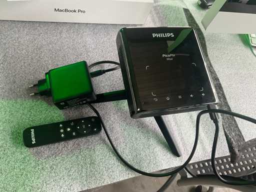 Philips PicoPix Max Beamer PPX620