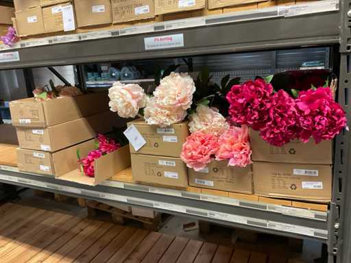 Lot de fleurs artificielles