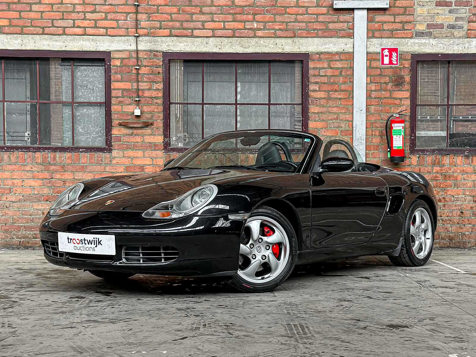 WP0ZZZ98Z2U641738 Porsche Boxster S 3.2 252pk 2002 -Youngtimer-