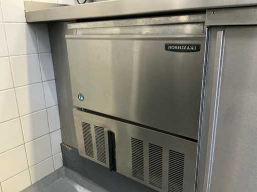 HOSHIIZAKI Ice Cube Machine with Storage Bin