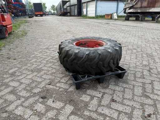 Kleber - Super Lug - Tire 12.5R18