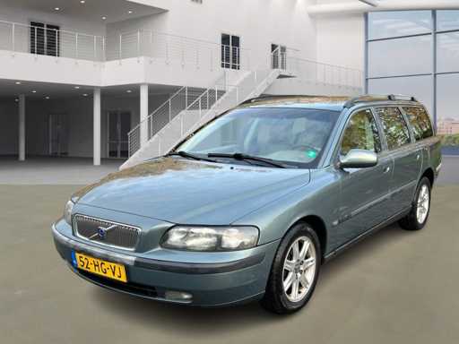 Volvo V70 2.4 Comfort Line, 52-HG-VJ