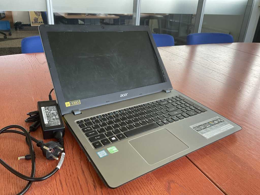 Laptop - Acer - Aspire F5-573G
