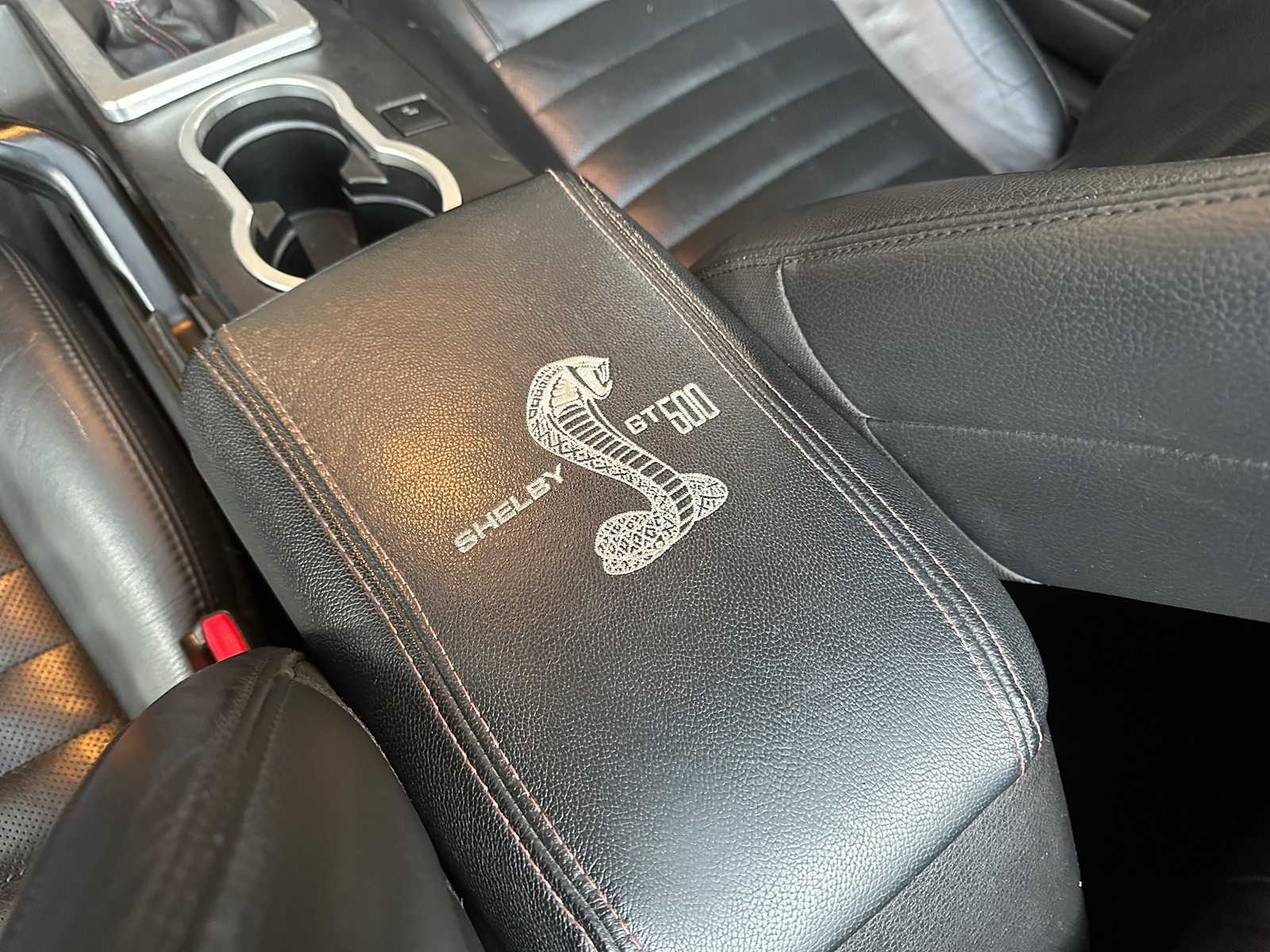 Ford Mustang Shelby GT500 5.0 V8 506pk 2010 Convertible, XS-652-P