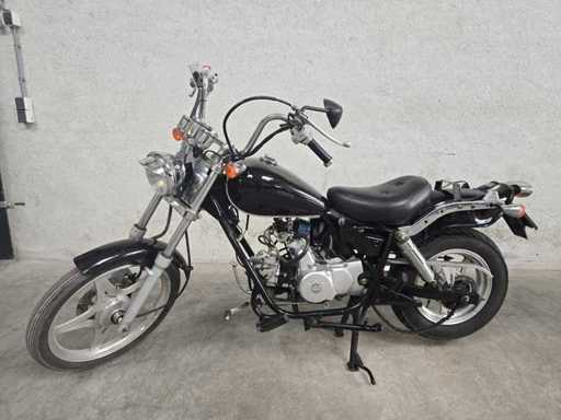 Guowei - Brom scooter - GW50Q-D - 4T 45km uitvoering Brommer f417jl