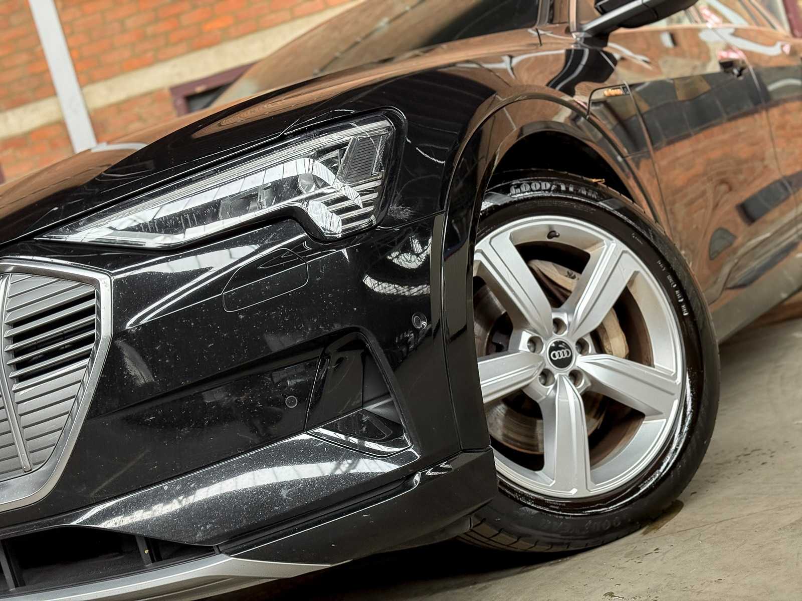 Audi e-tron 50 Quattro Business Edition 71 kWh 313pk 2020, K-422-JJ