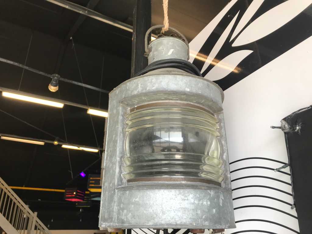Design ship's lamp