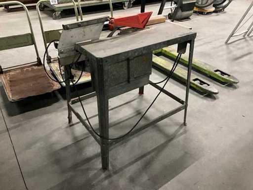 Masa de fierăstrău Scheppach