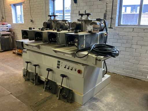 Maszyna szczotkowa Trivec Angle 600.4