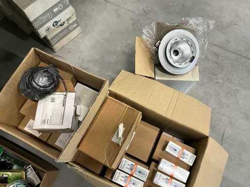 Shop lighting