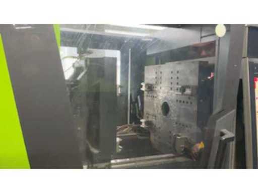 f458e096-3a98-4c88-ba03-d9884f476f6c.mp4