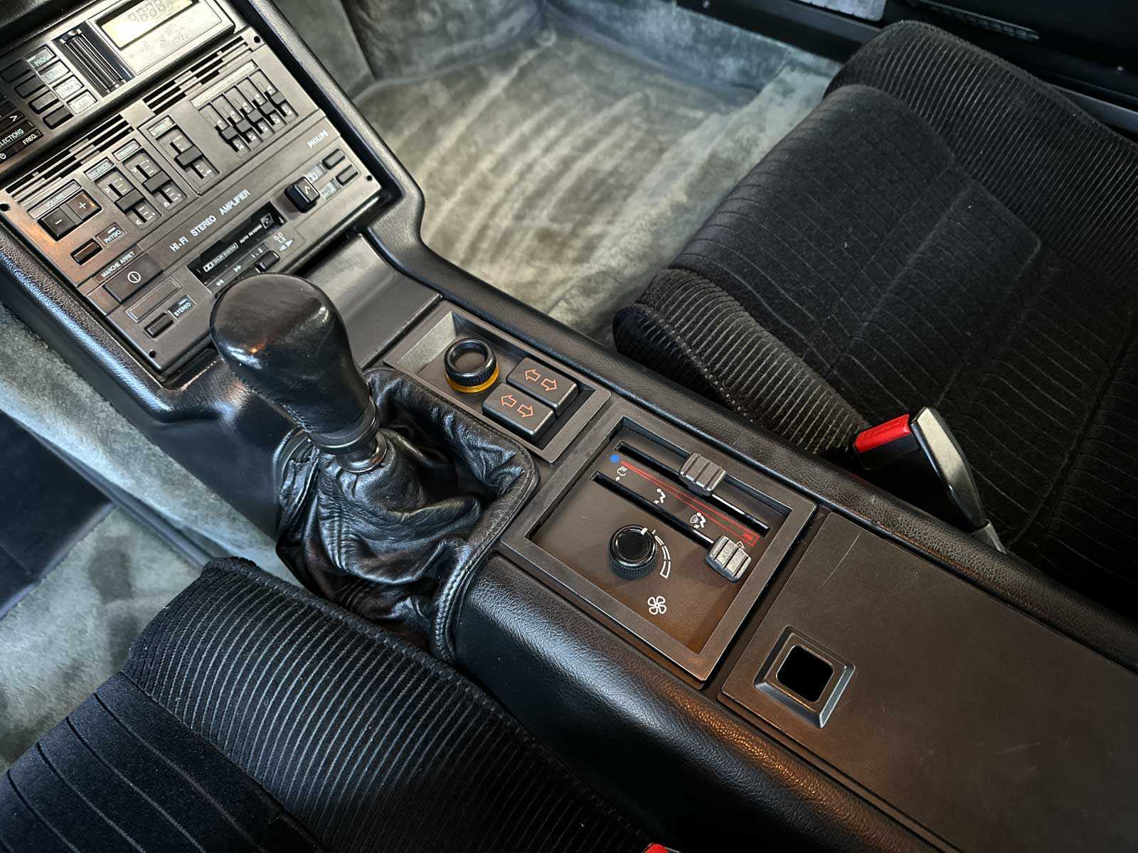 Renault Alpine 2.5 V6 GT Turbo 200pk 1986 (Origineel-NL), PK-24-GL