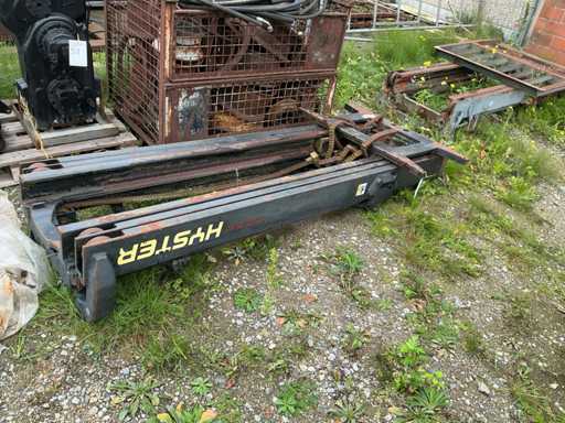 Hyster Triple mast met vorkenbord