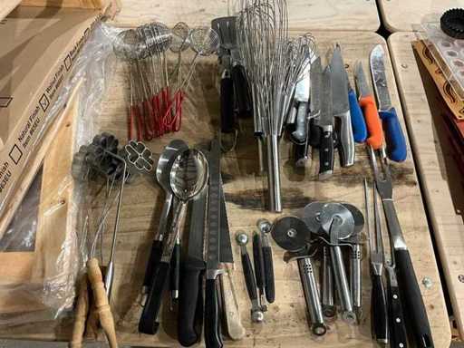 Lotto di utensili da cucina