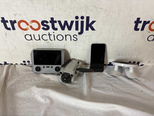 DJI mini 3 pro, Meta quest compact oplaadstation, Asus Zenfone 9