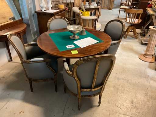 Louis Philippe Wooden round acajou table