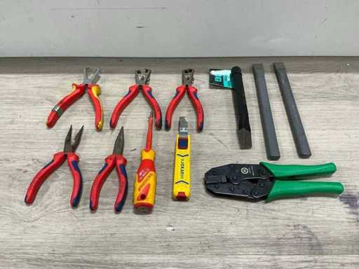 Handwerkzeuge, darunter Knipex, Gedore (11x)