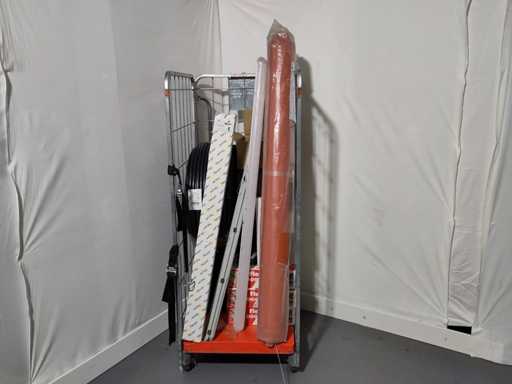 Rolcontainer met diverse producten