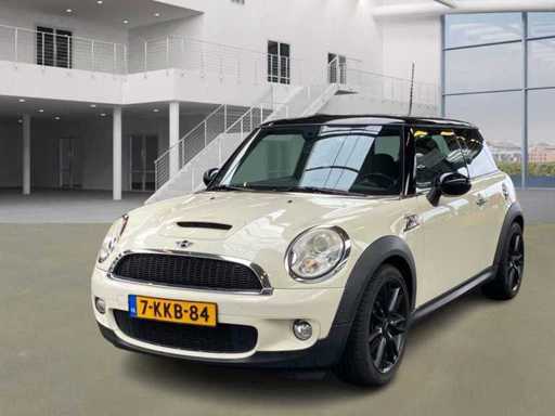 MINI  3-Deurs 1.6 Cooper S , 7-KKB-84