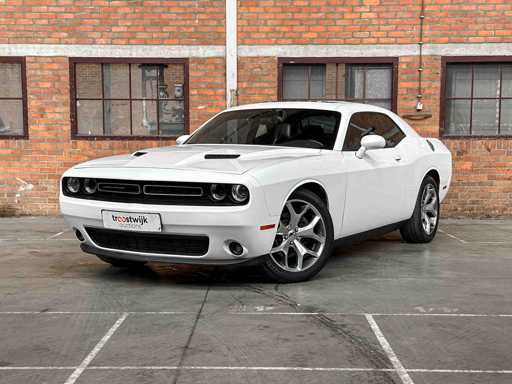 Dodge Challenger SXT PLUS 3.6 V6 305pk 2015