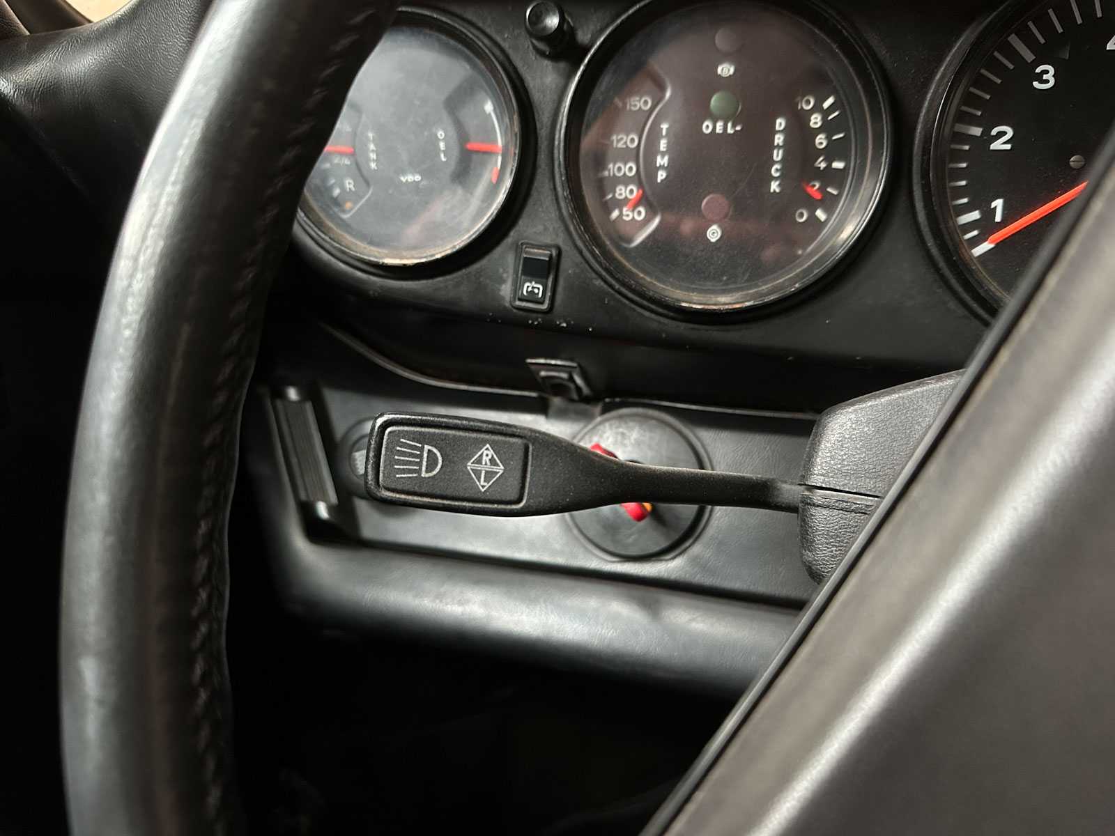 Porsche 911 Coupe 2.7 1974 -MANUAL-