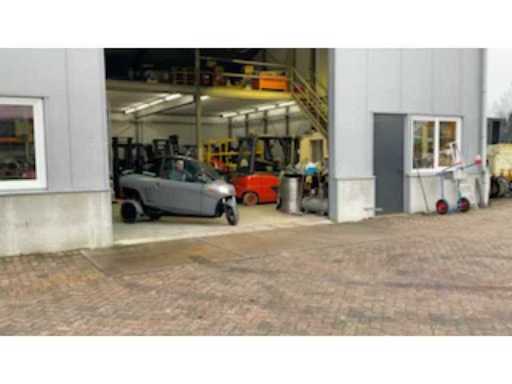 7e4f82e7-4373-4052-9411-186574beb762.mp4