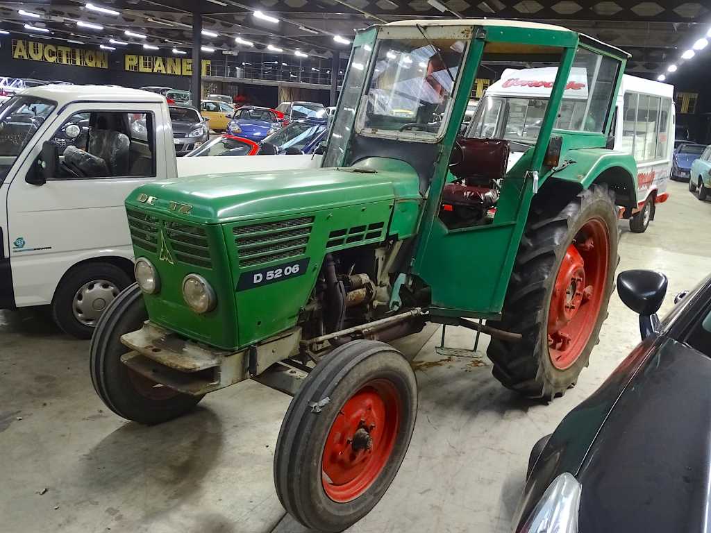 tractor Deutz D5006