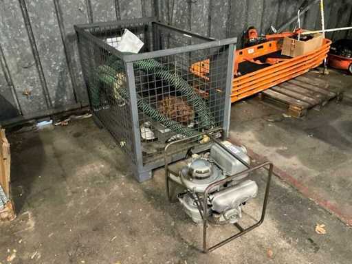 Waterpomp met benzinemotor en accessoires