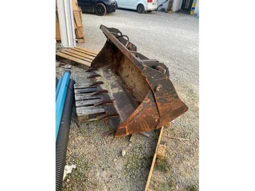 Schaeff UNI 833 Z Schaufel