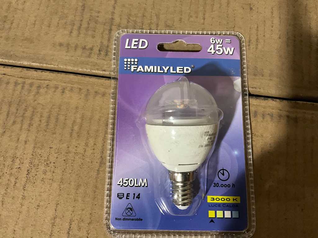 Familien-LED - FLP4563B - 3000K 450LM E14 LED-Lampe (288x)