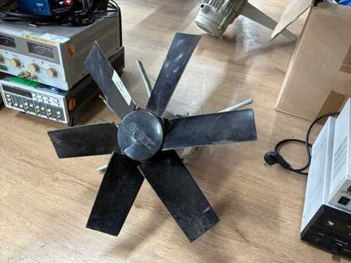 Fanul Fanului Fanului