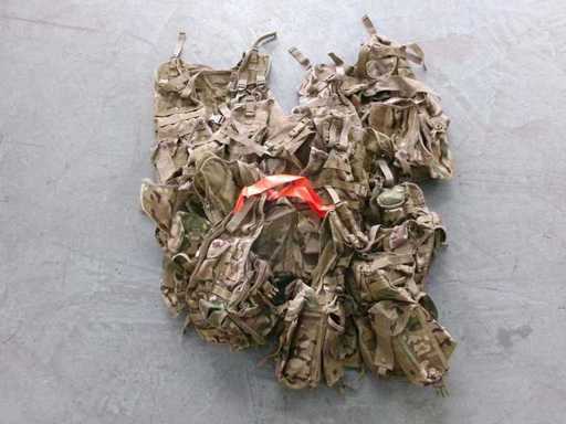 Brytyjska kamizelka taktyczna kadetów, wadliwa (R13) (11x)