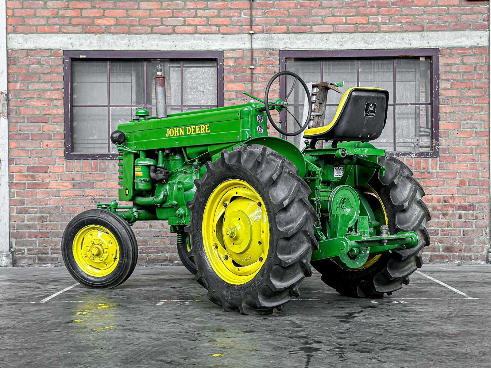 John Deere Model M 2-Cilinder 20pk 1952 Trekker Oldtimer