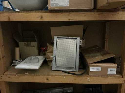 Partij installatiemateriaal en sanitair